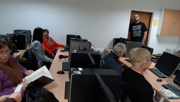 ZAVRŠEN NAPREDNI TEČAJ INFORMATIKE ZA OSOBE STARIJE ŽIVOTNE DOBI